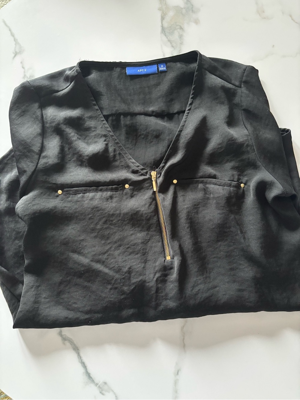 Apt. 9 Women's Black V-Neck Long Sleeve Blouse - Size Medium